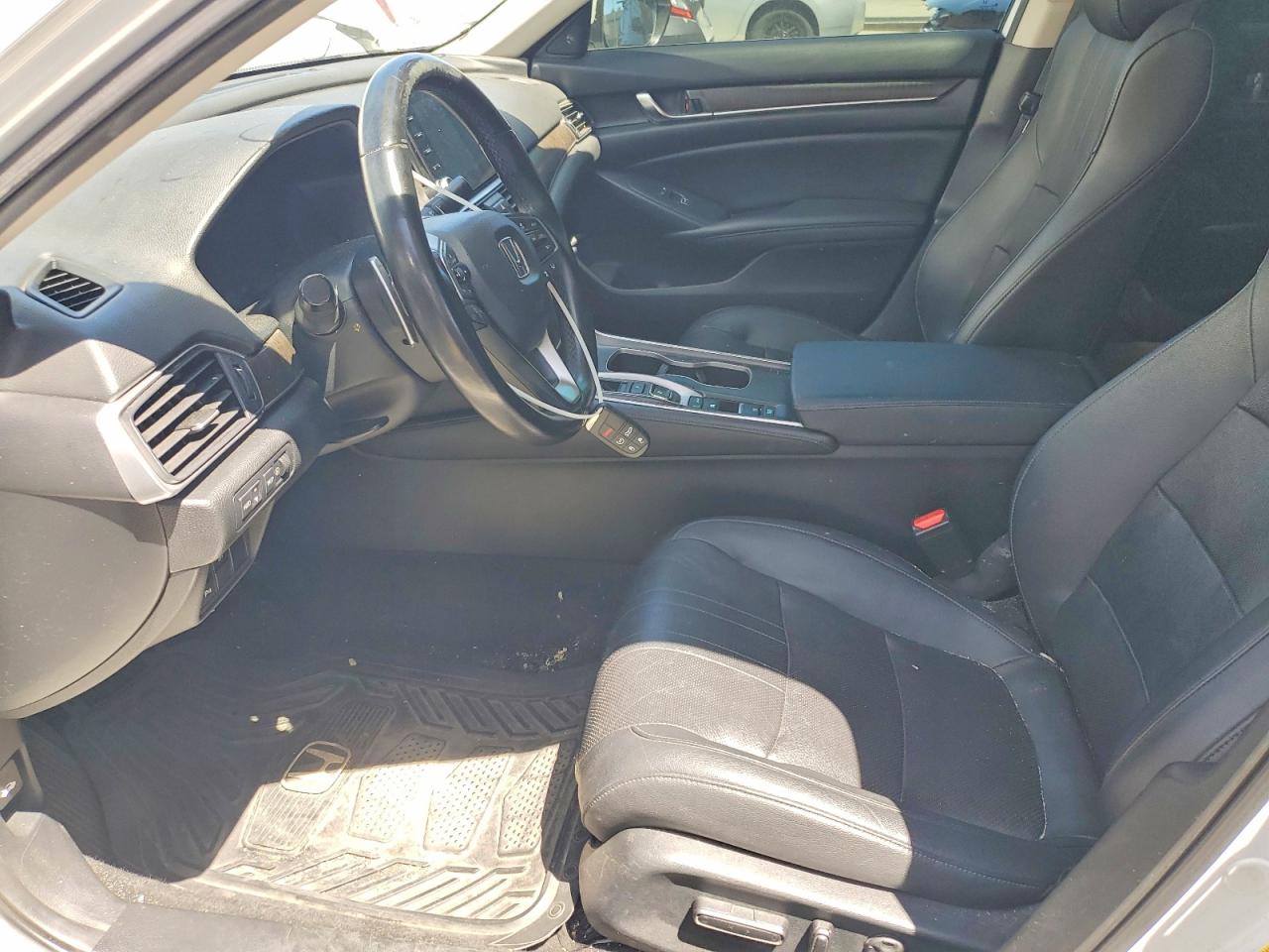 Honda Accord Touring Hybrid