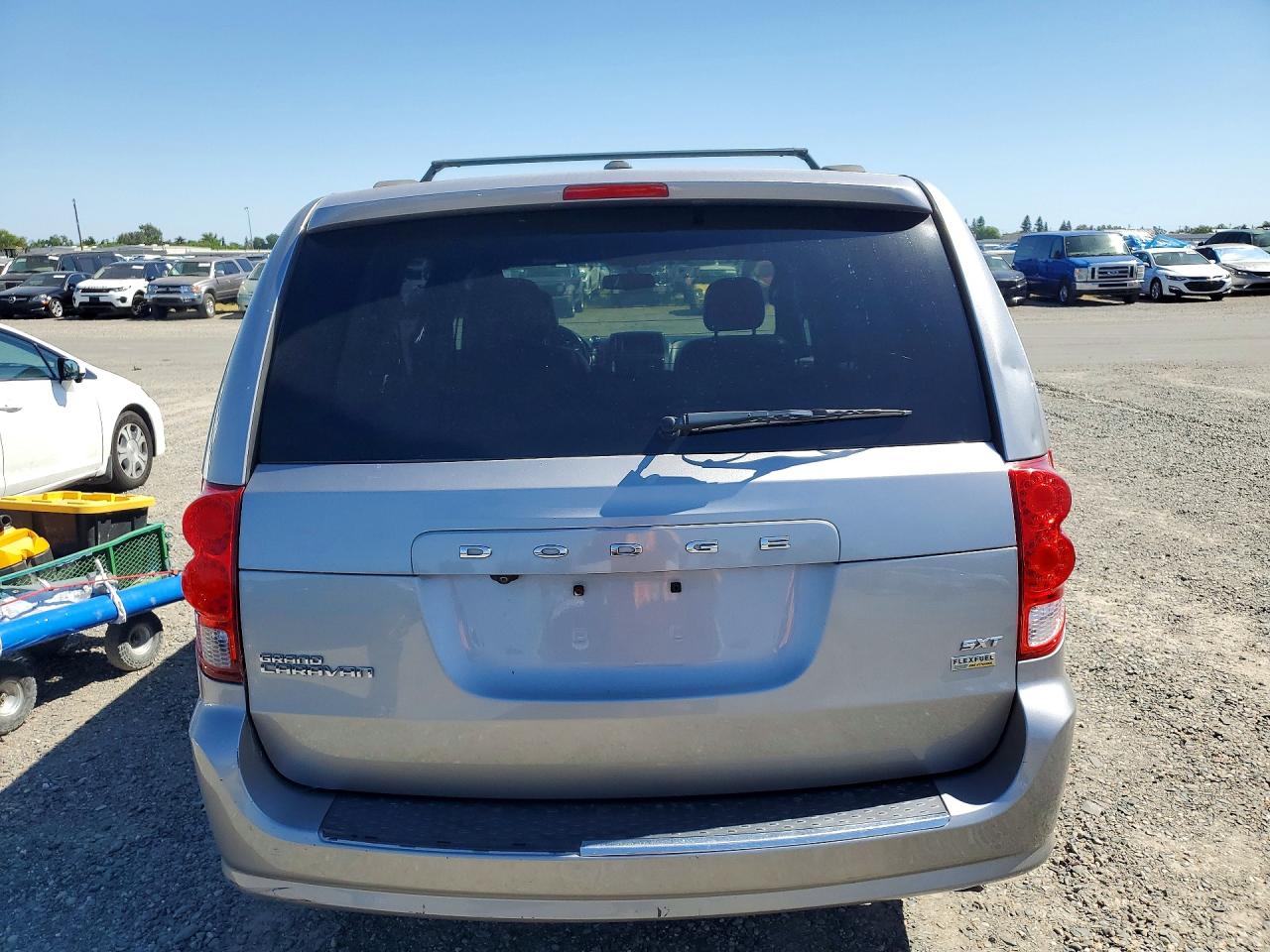 Dodge Caravan Sxt