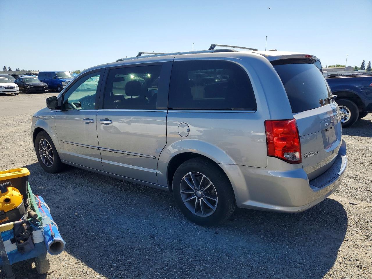 Dodge Caravan Sxt