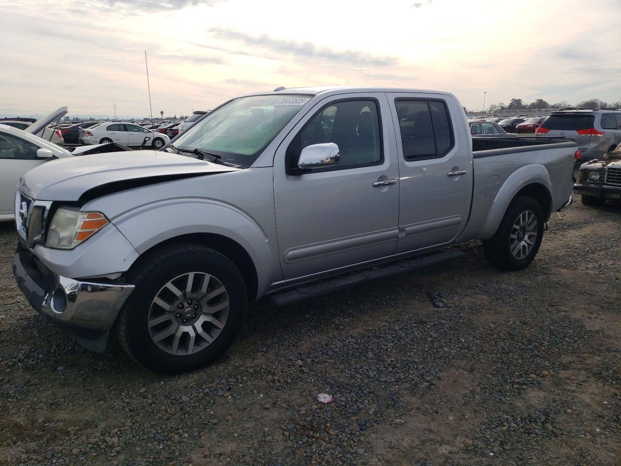Salvage Nissan Frontier Image