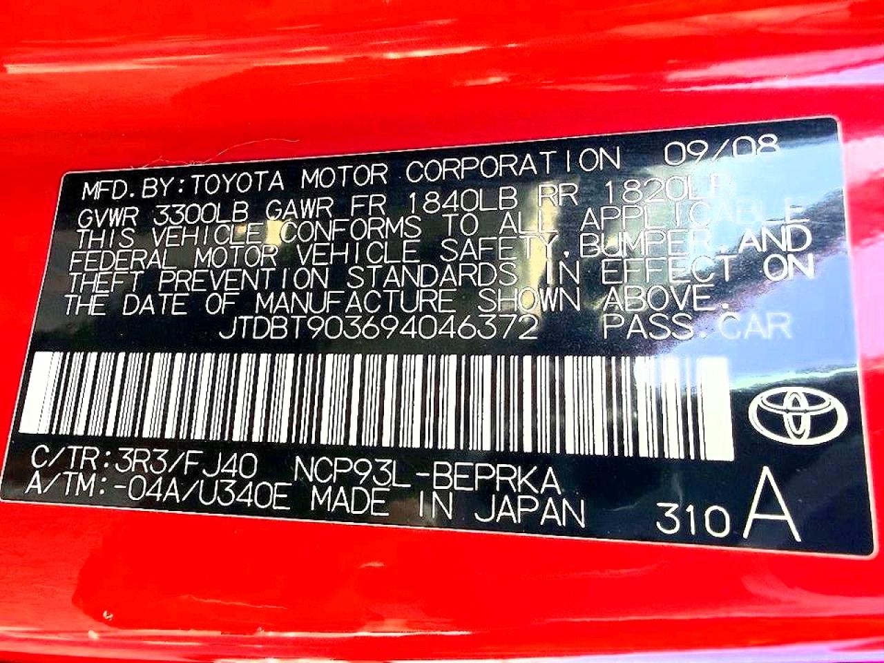 Toyota Yaris Base