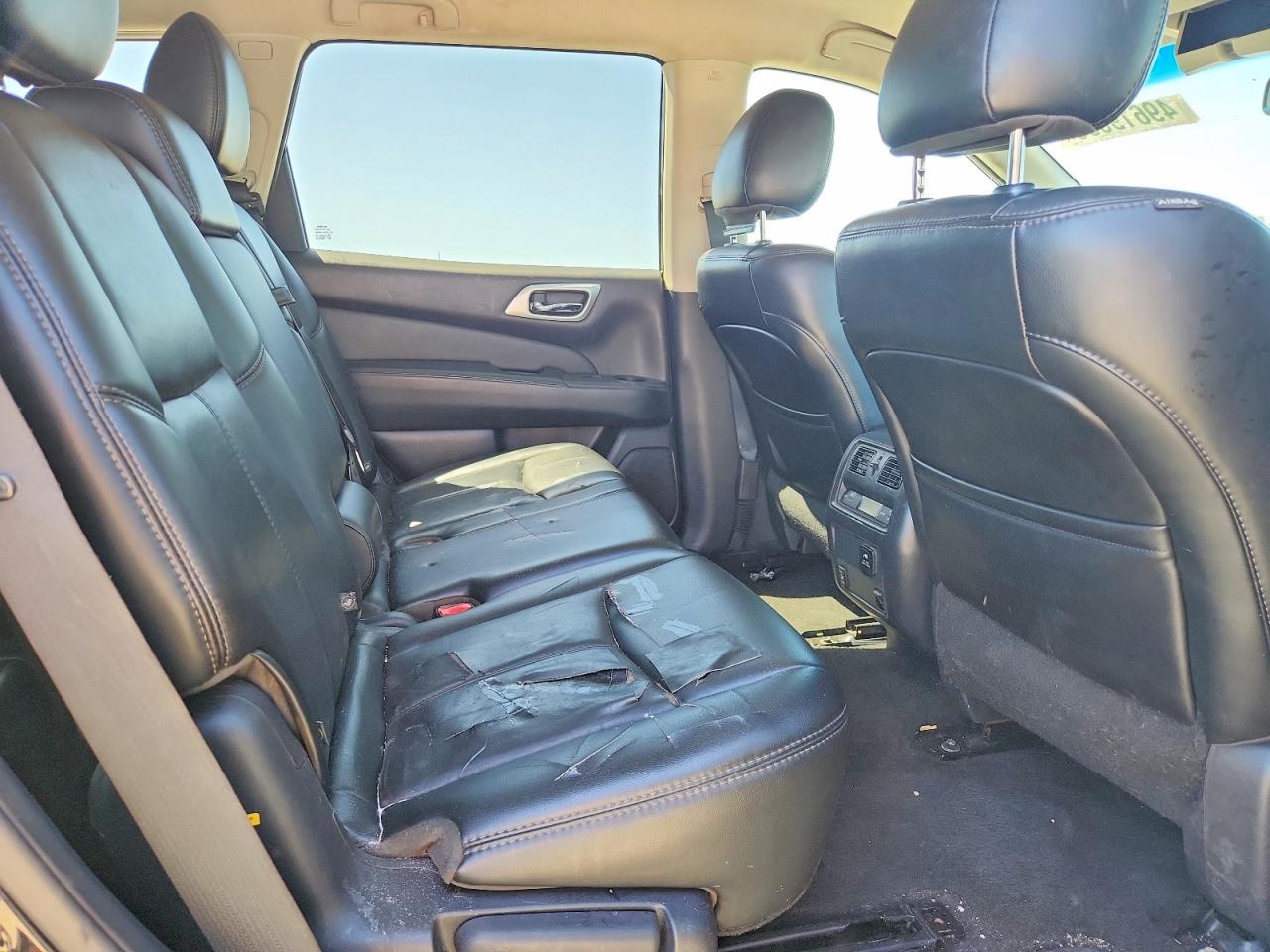 Nissan Pathfinder Sl