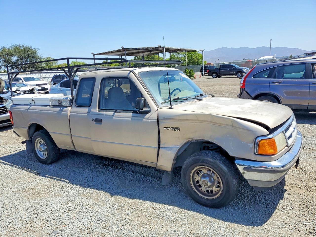 Ford Ranger Super Cab