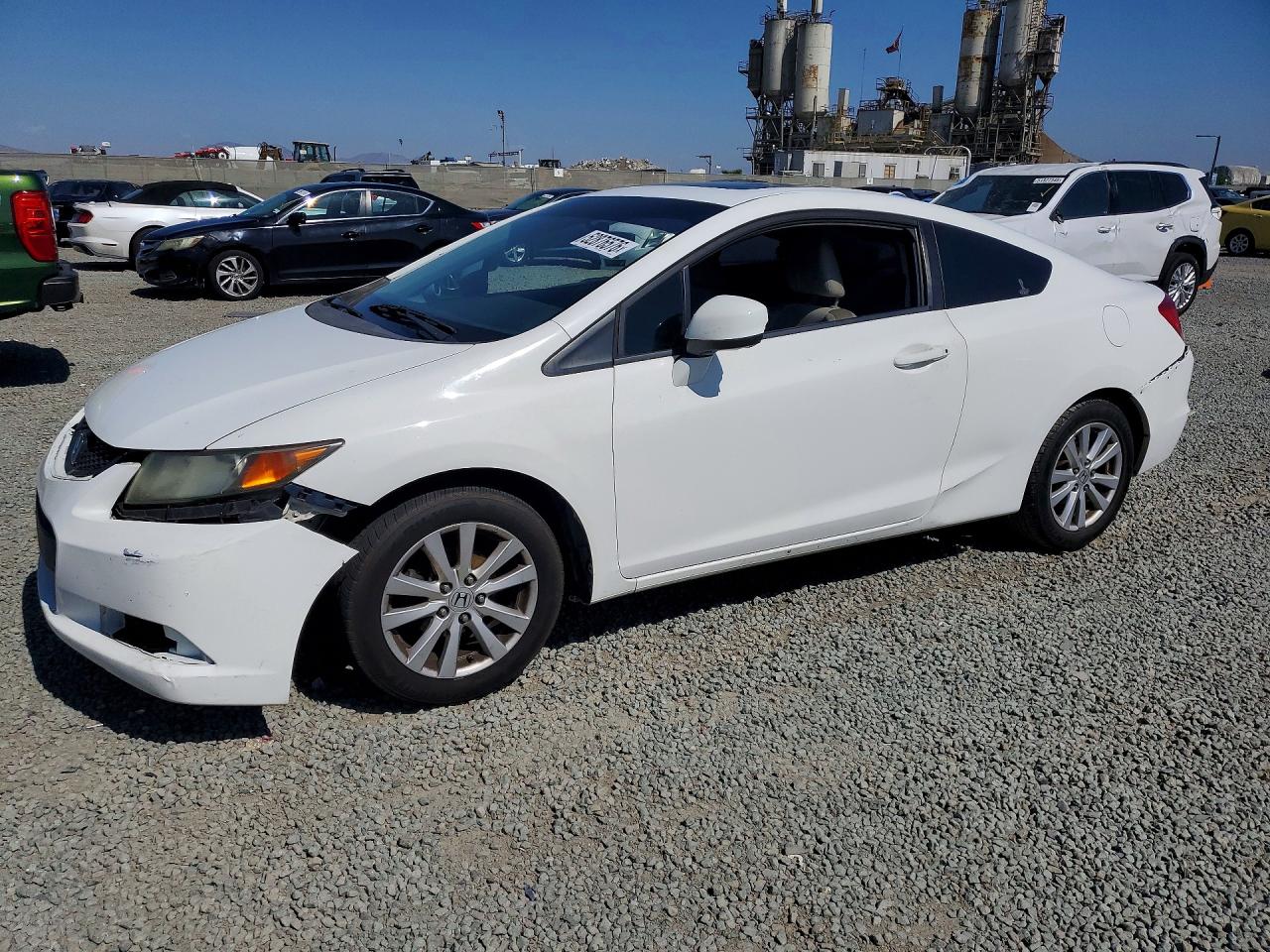 Salvage Honda Civic Image