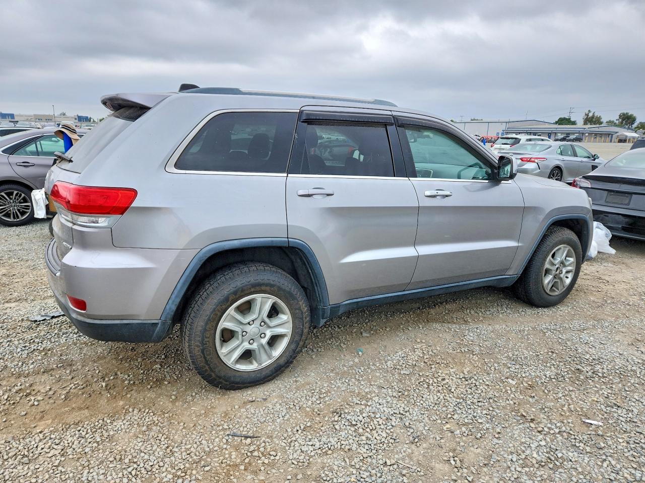 Jeep Cherokee Laredo