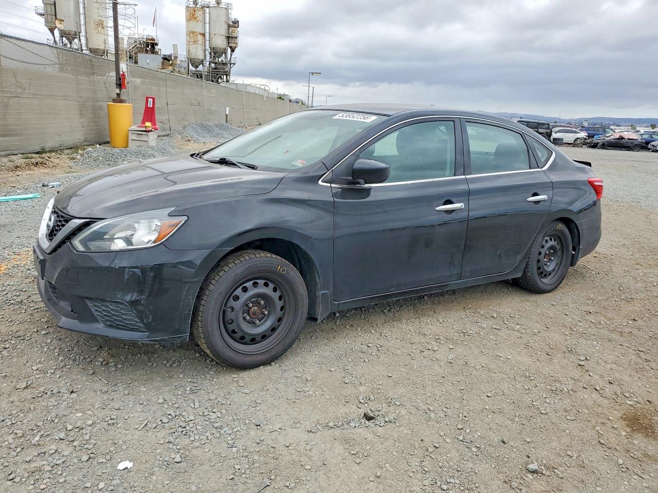 Salvage Nissan Sentra Image