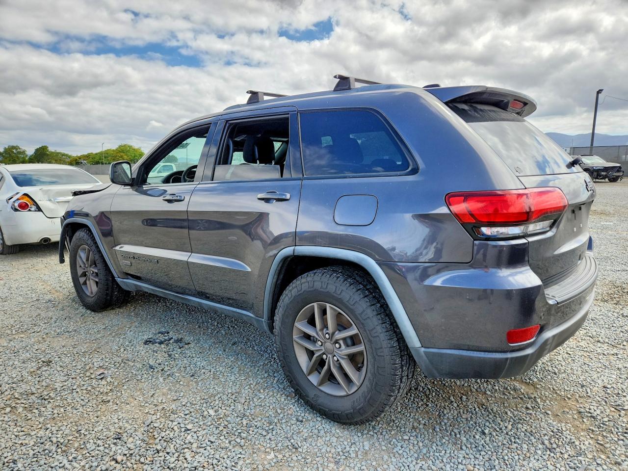Jeep Cherokee Laredo