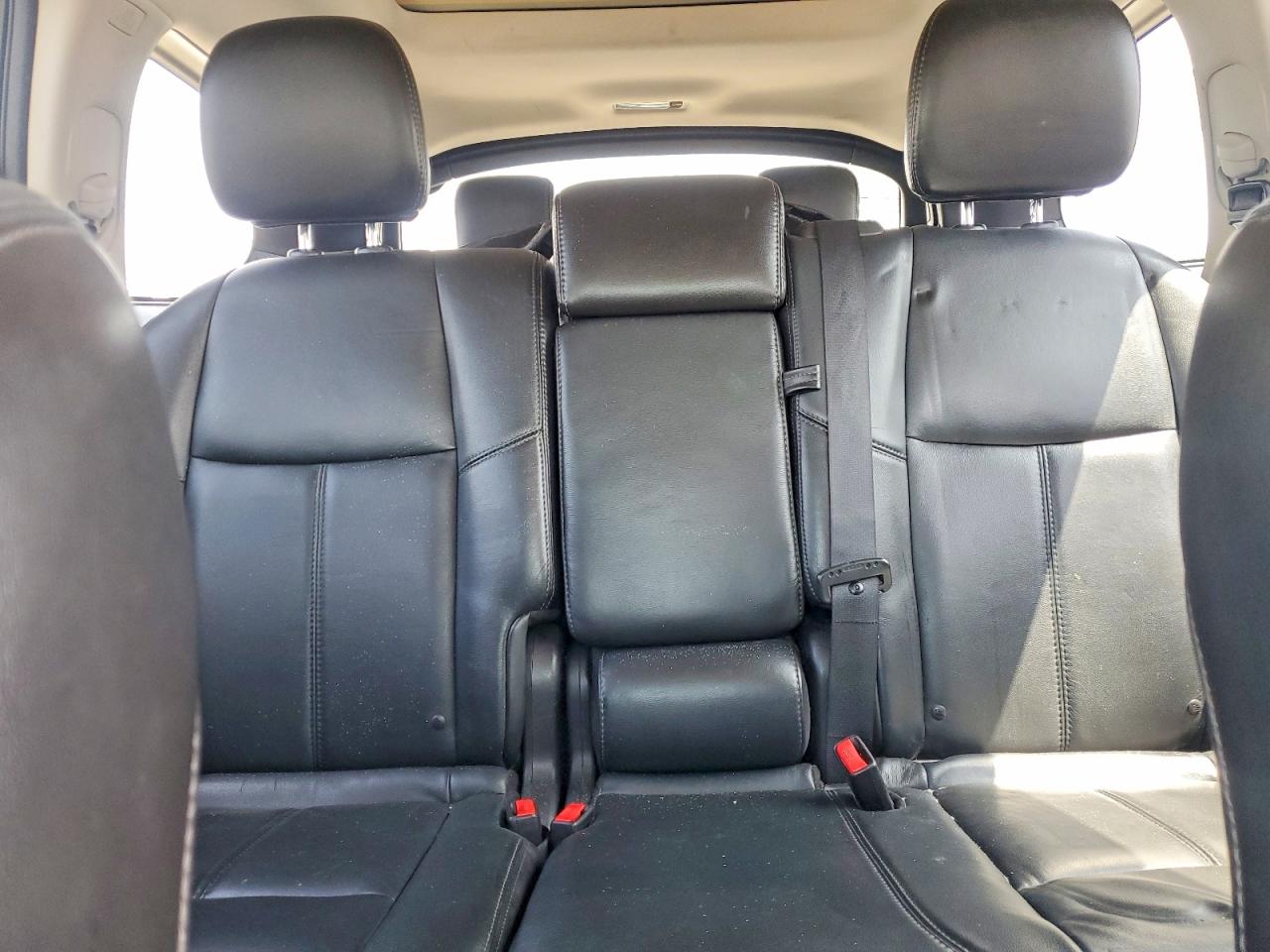 Nissan Pathfinder Sl