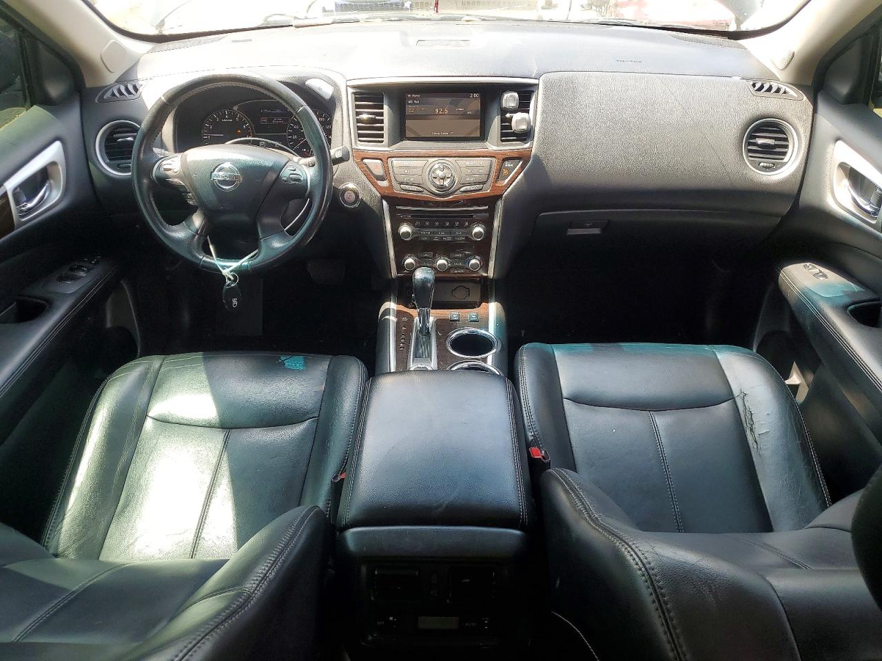 Nissan Pathfinder Sl