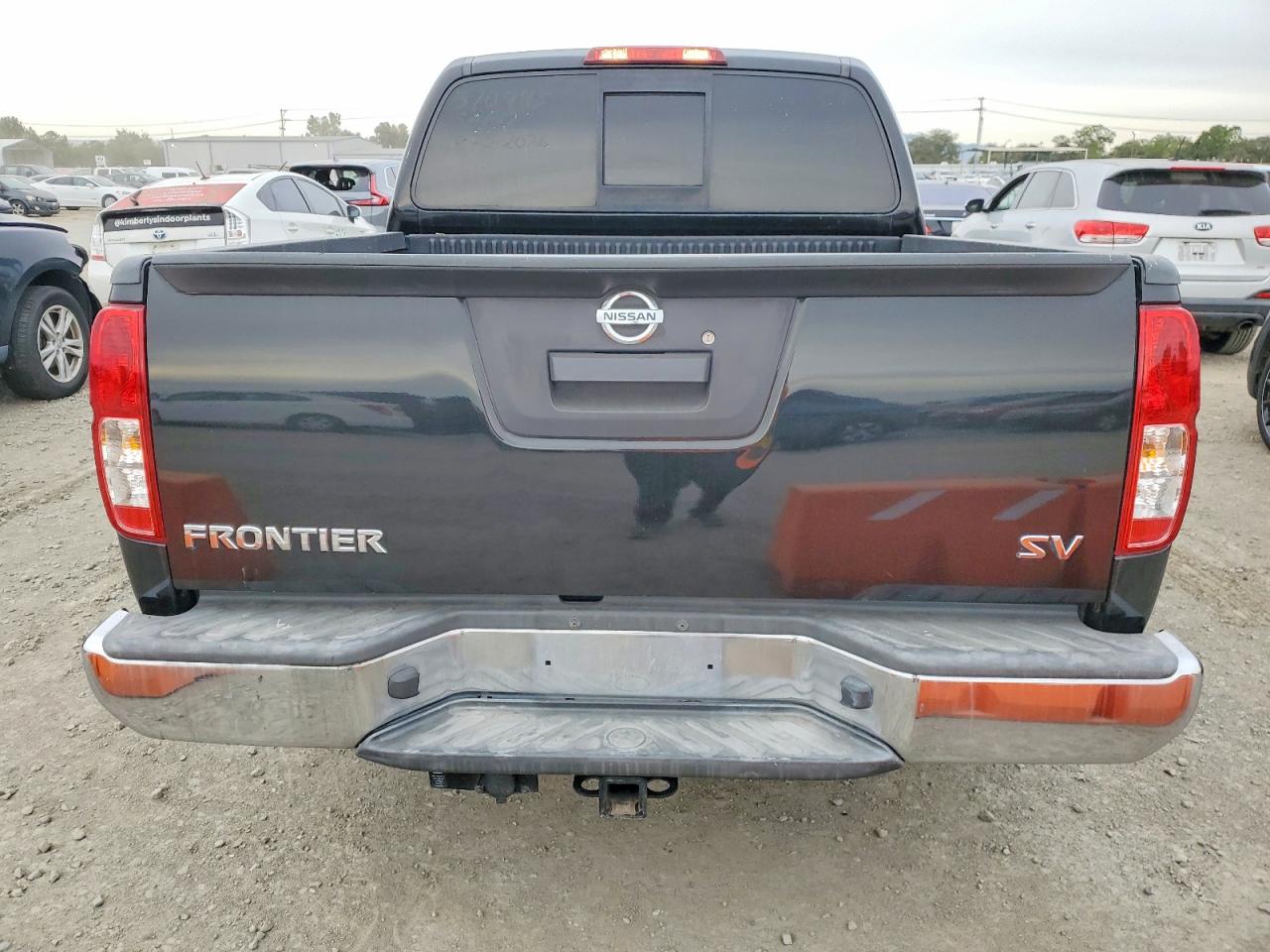 Nissan Frontier S