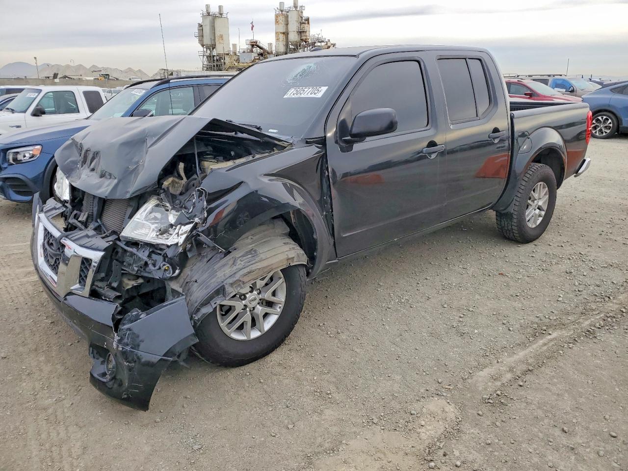 Salvage Nissan Frontier Image