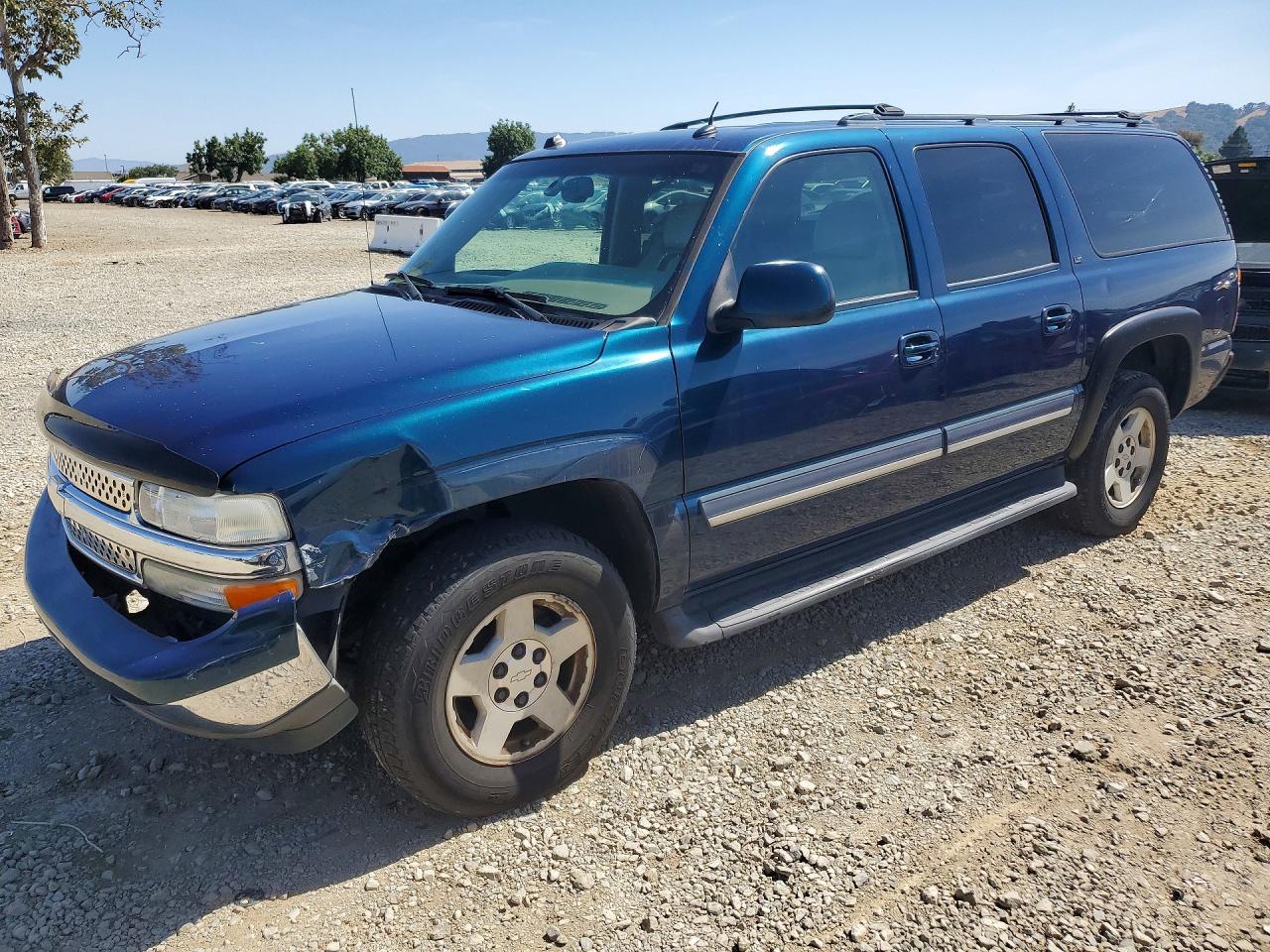 Salvage Chevrolet Suburban Image