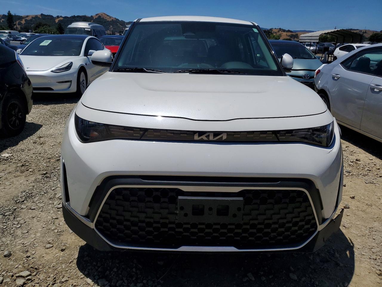 Kia Soul Lx