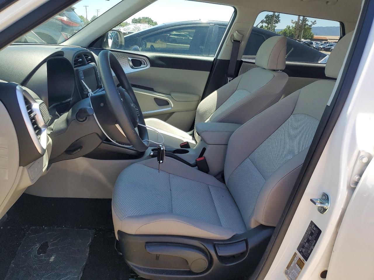 Kia Soul Lx