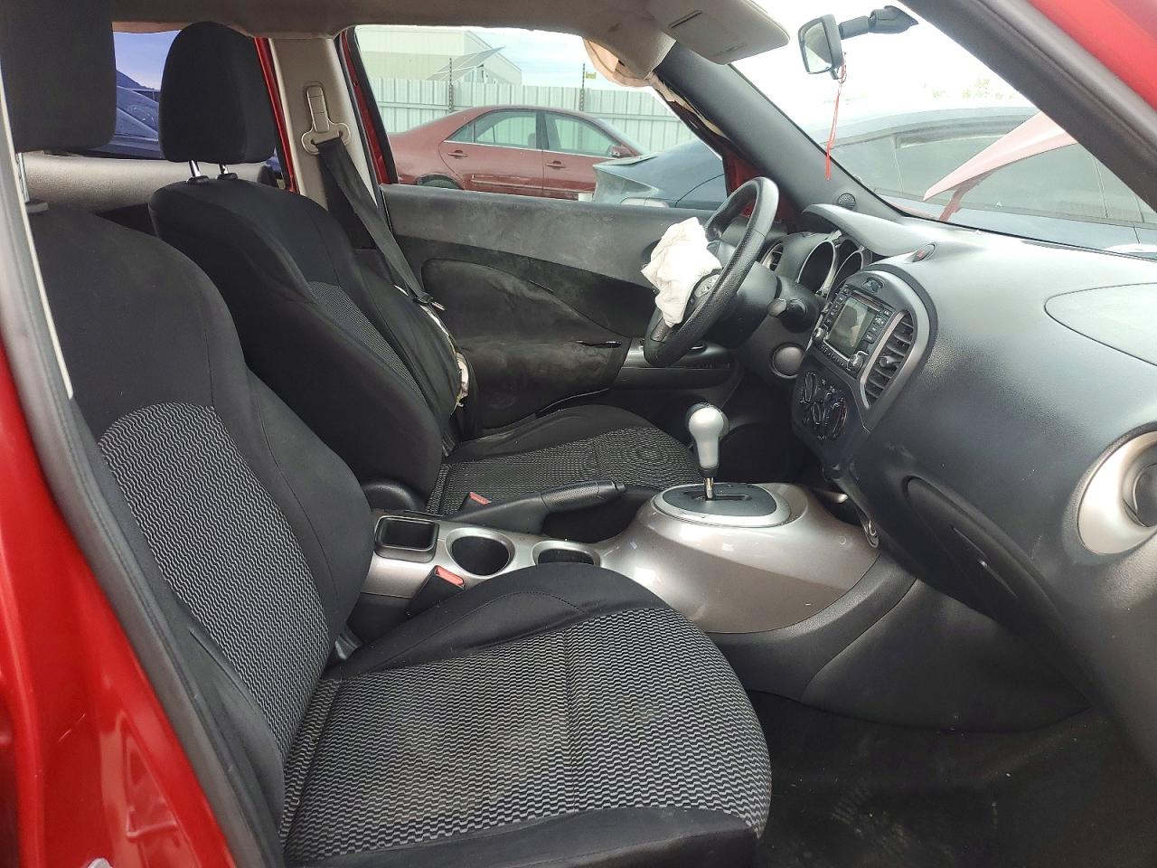 Nissan JUKE S
