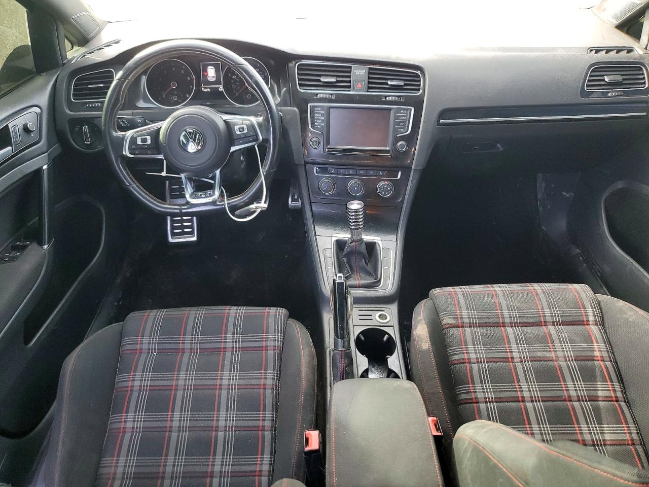 Volkswagen GTI S