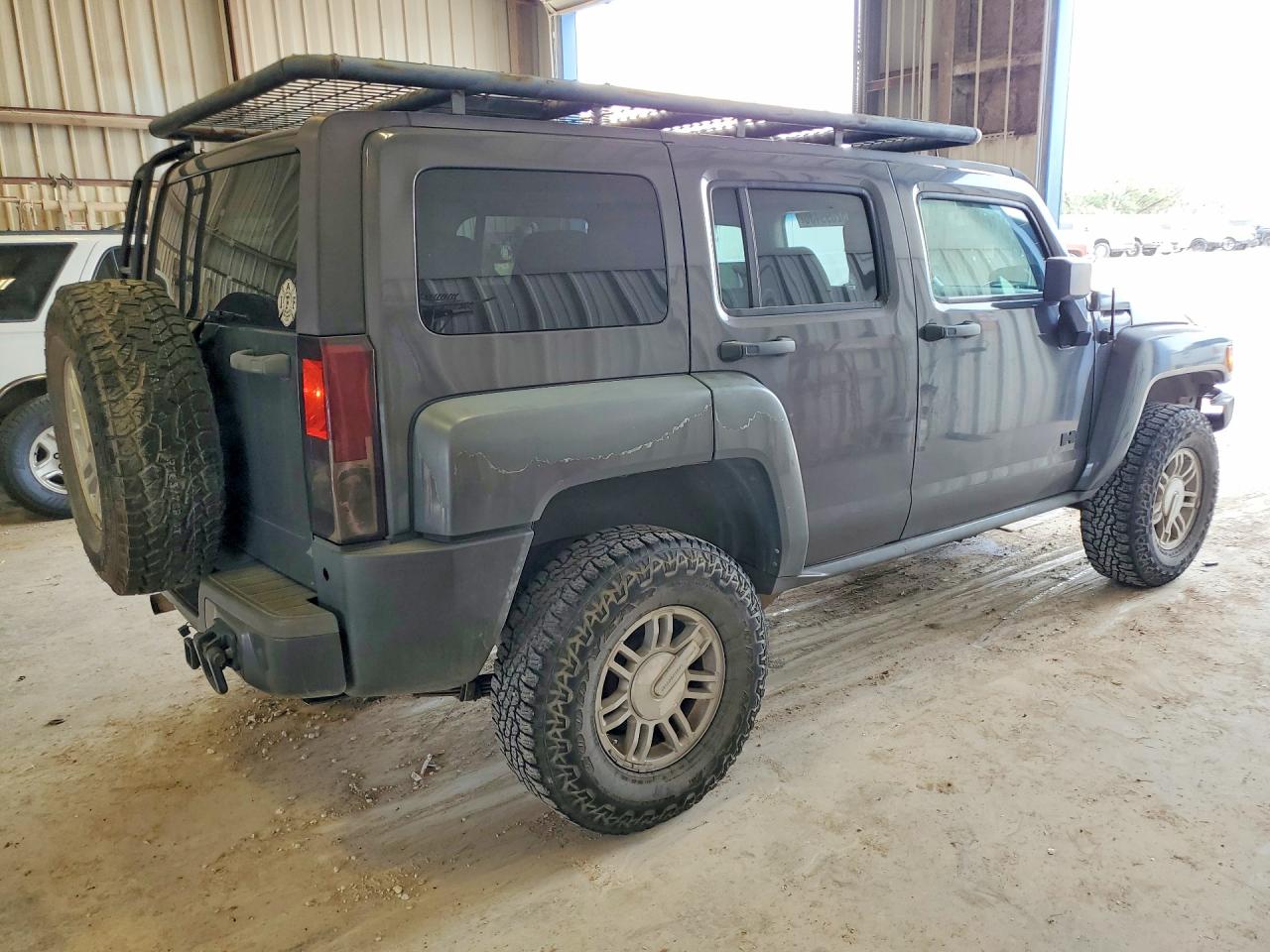 HUMMER H3