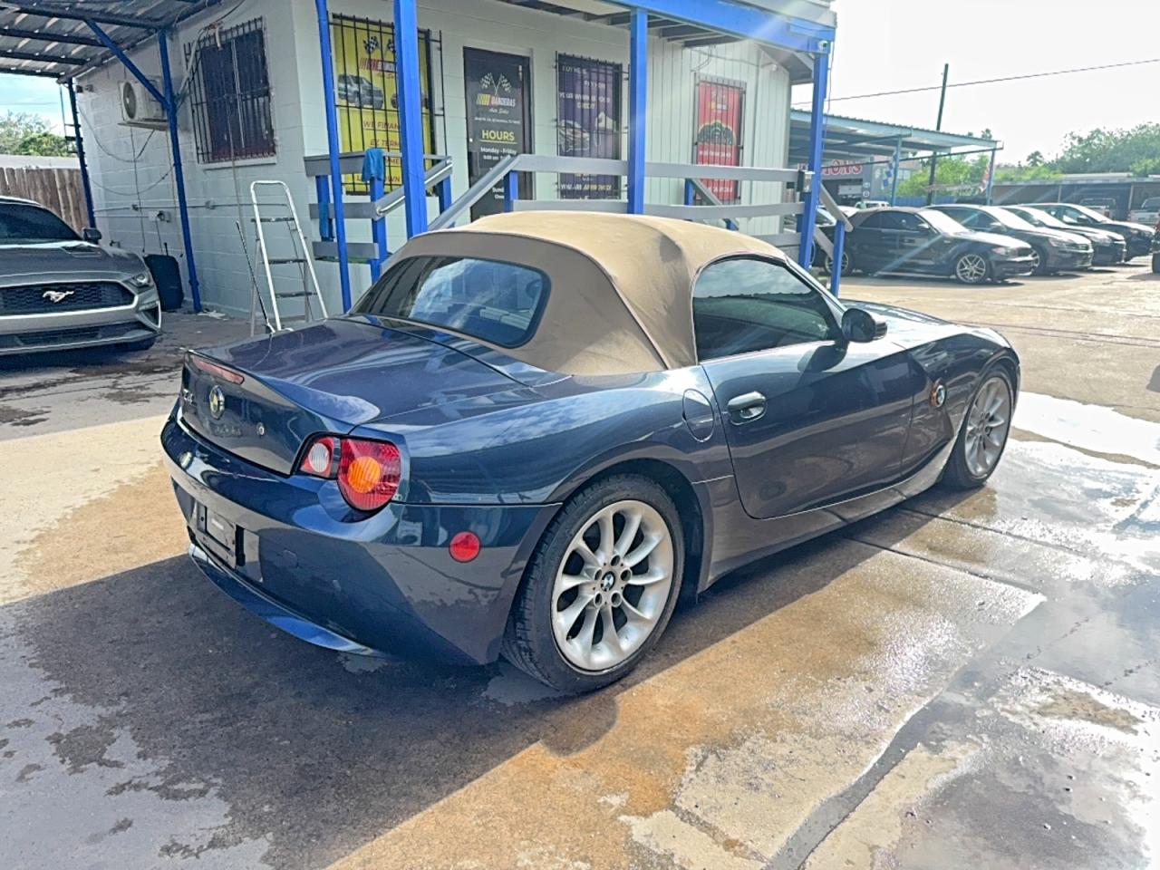 BMW Z Series 2.5