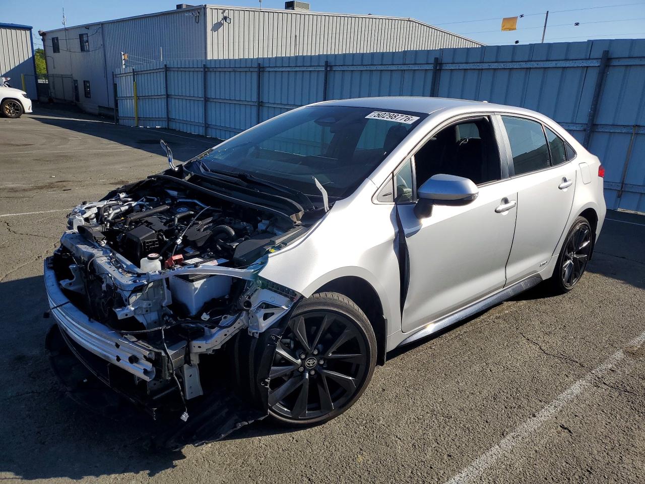 Salvage Toyota Corolla Image