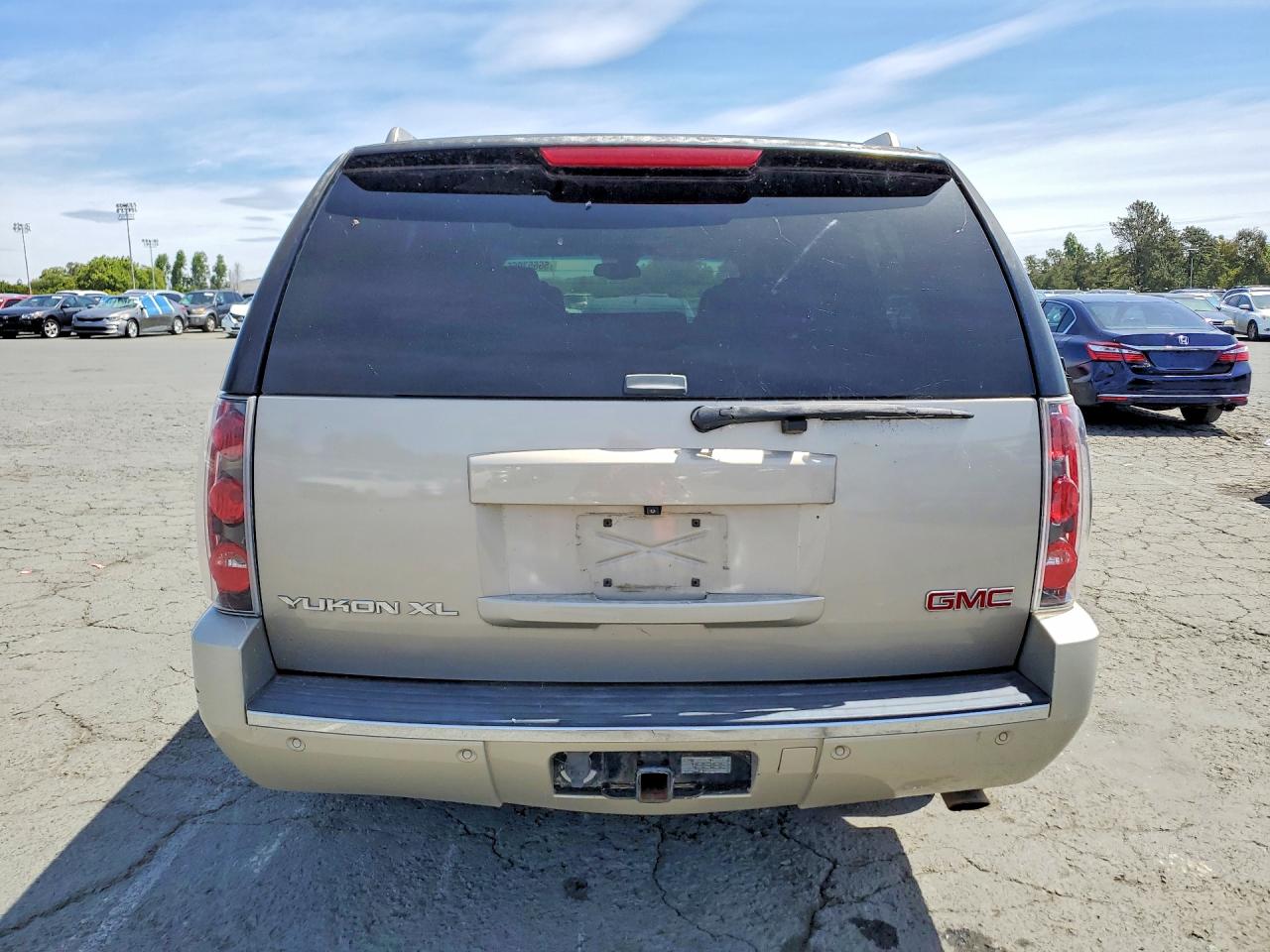 GMC Yukon Denali