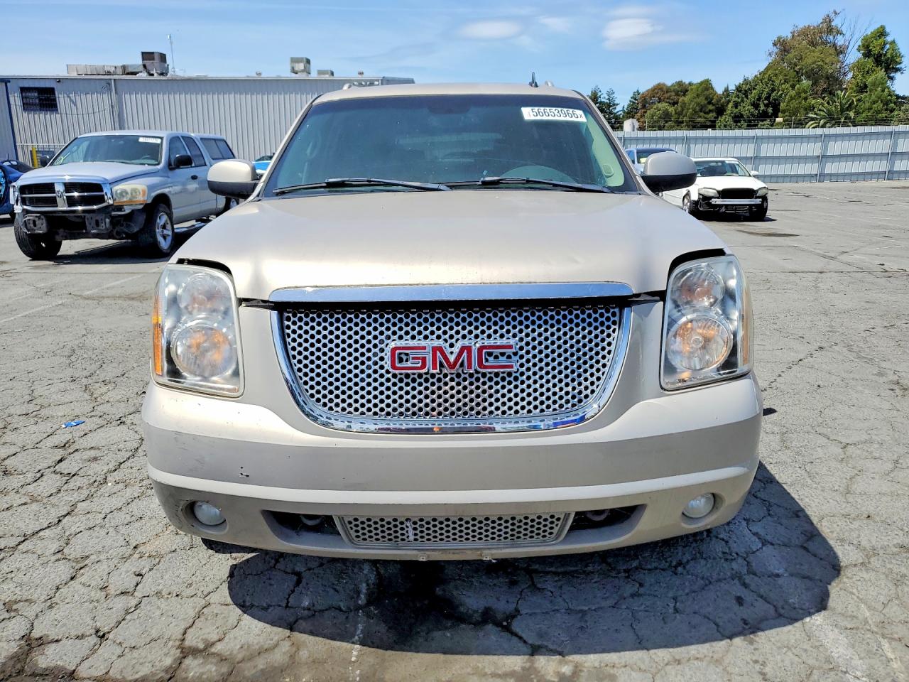 GMC Yukon Denali