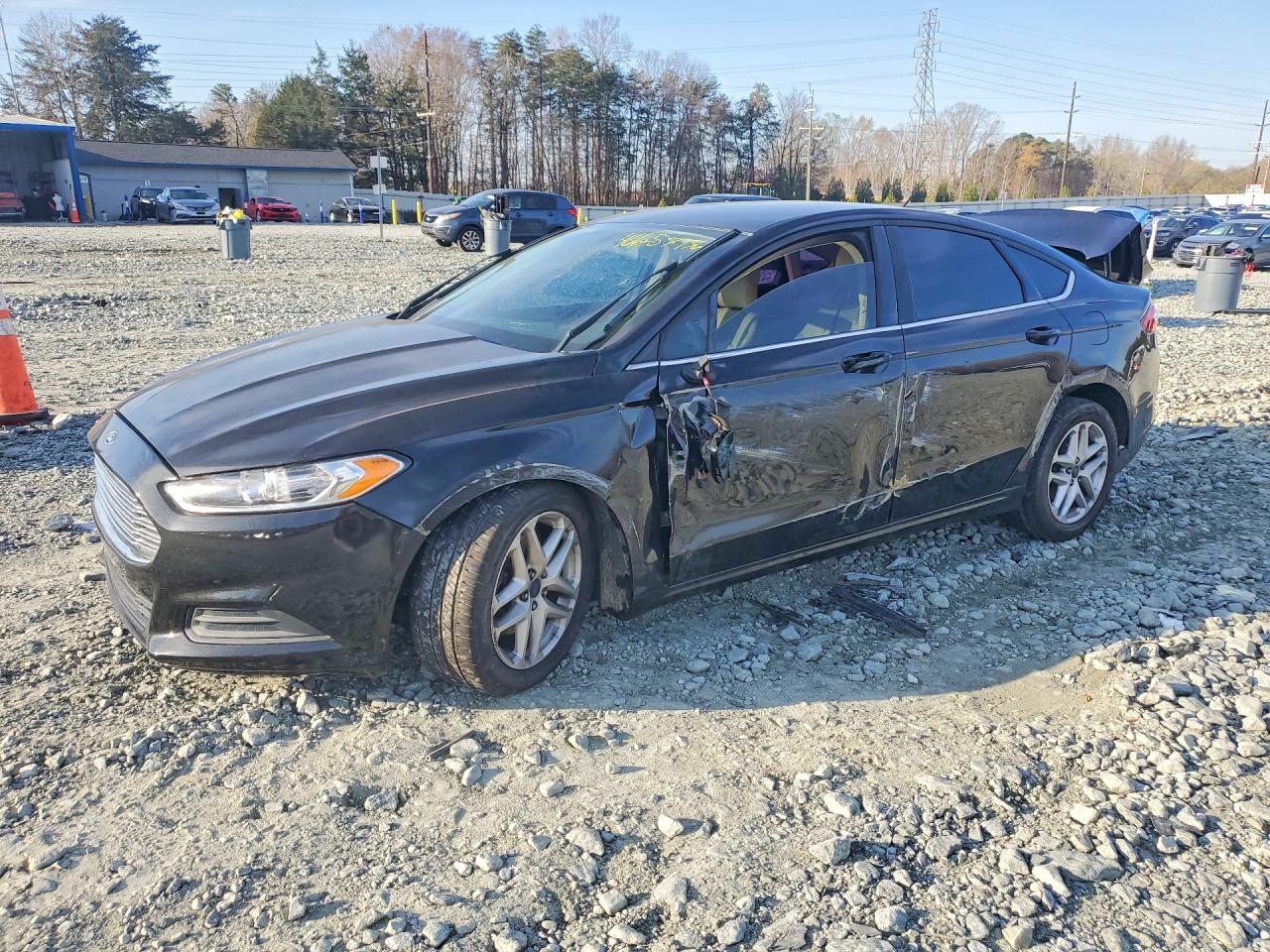 Salvage Ford Fusion Image