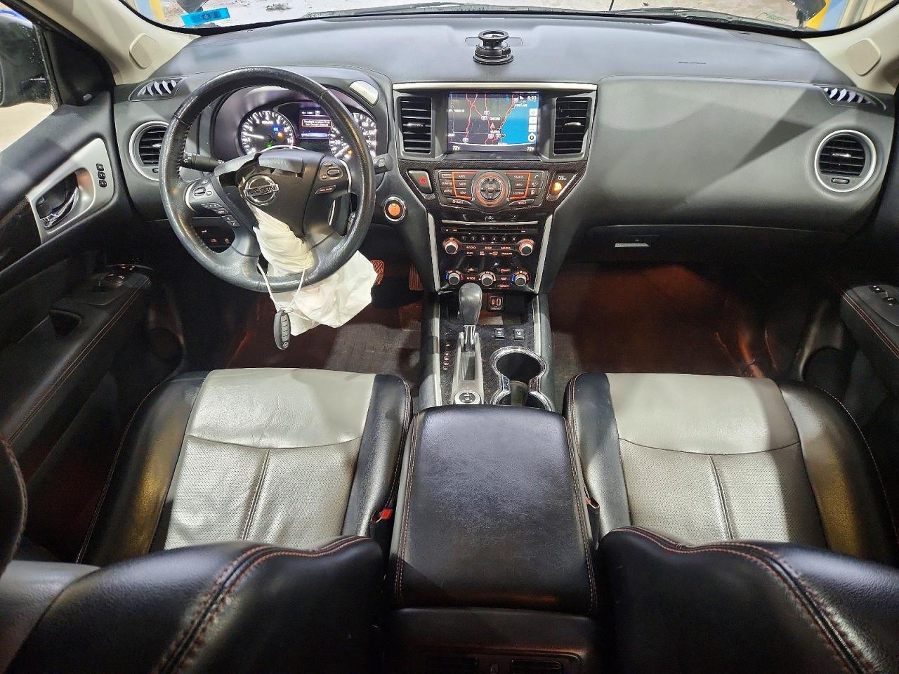 Nissan Pathfinder Sl