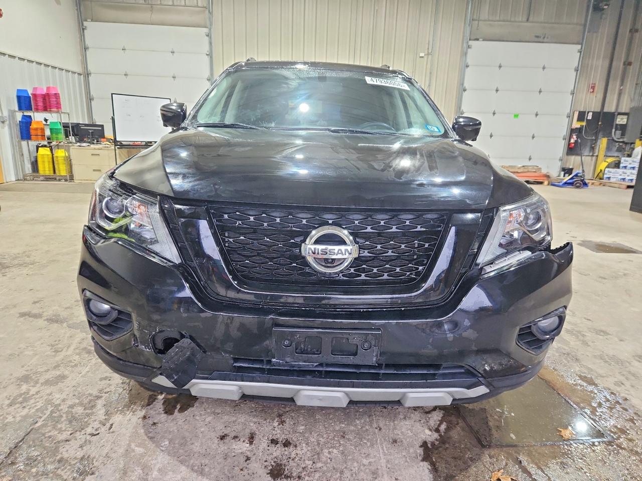 Nissan Pathfinder Sl