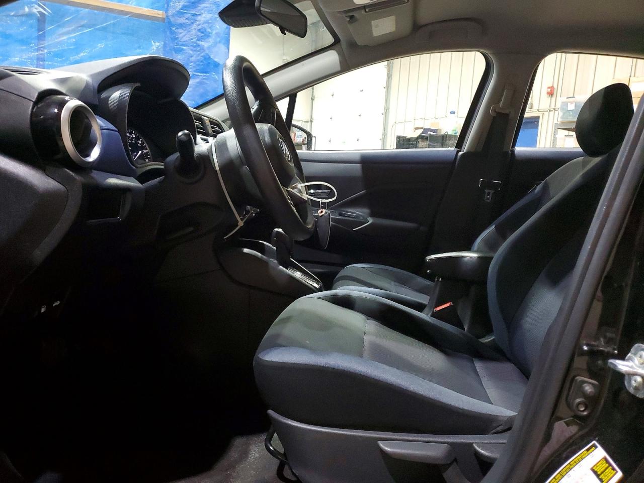 Nissan Versa Sv
