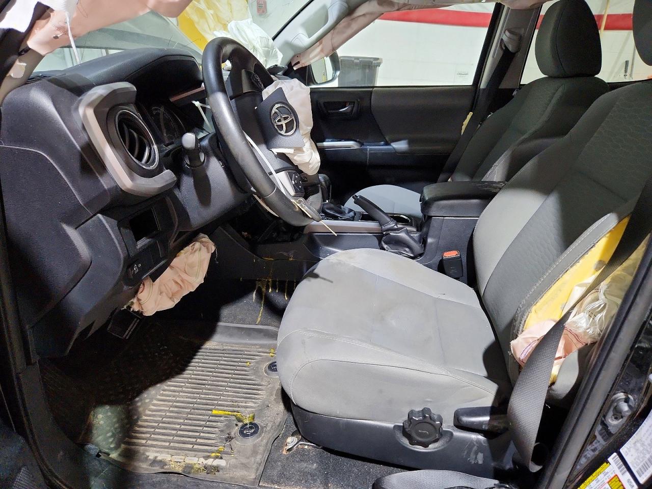 Toyota Tacoma Sr5 V6