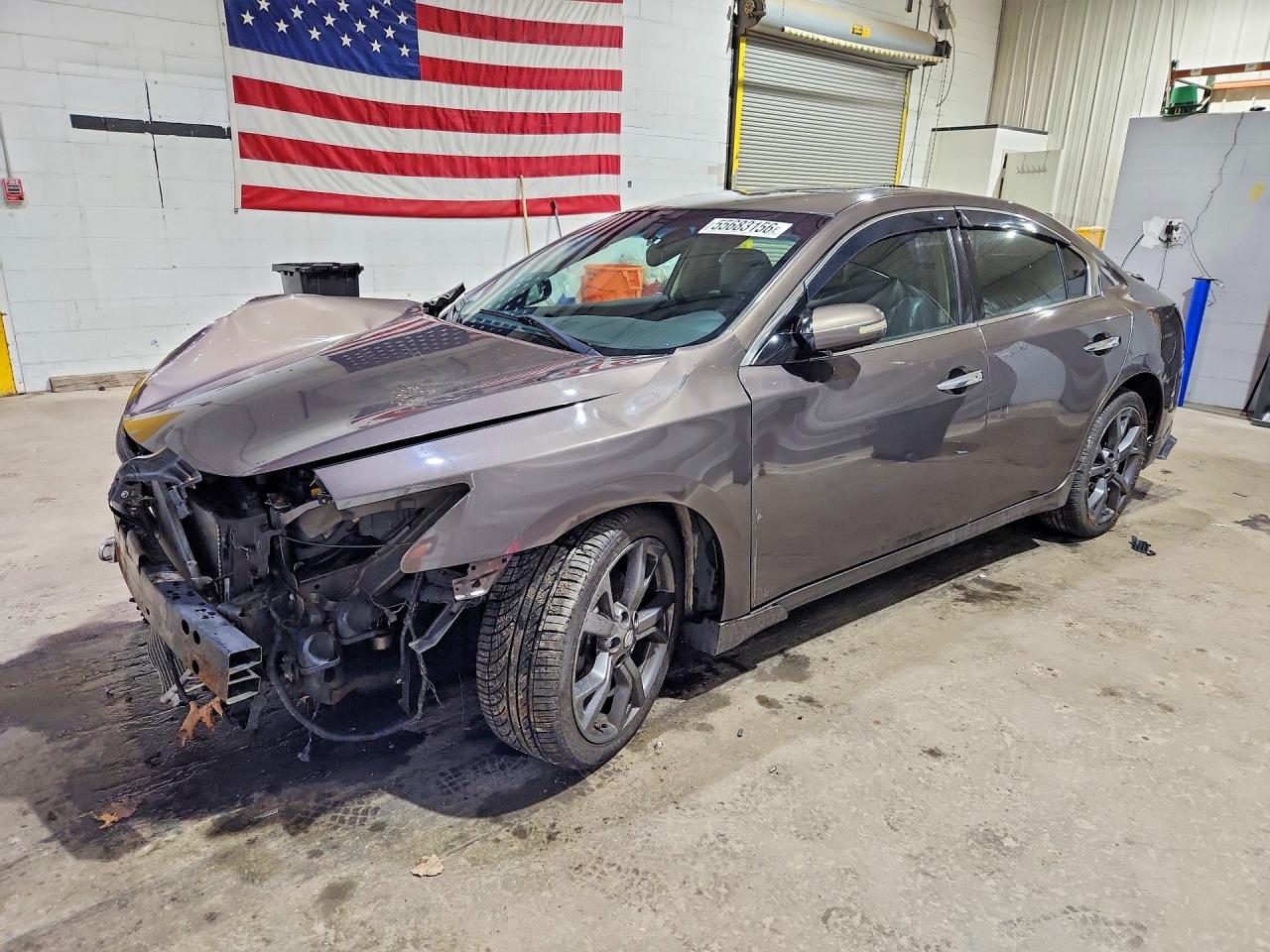 Salvage Nissan Maxima Image