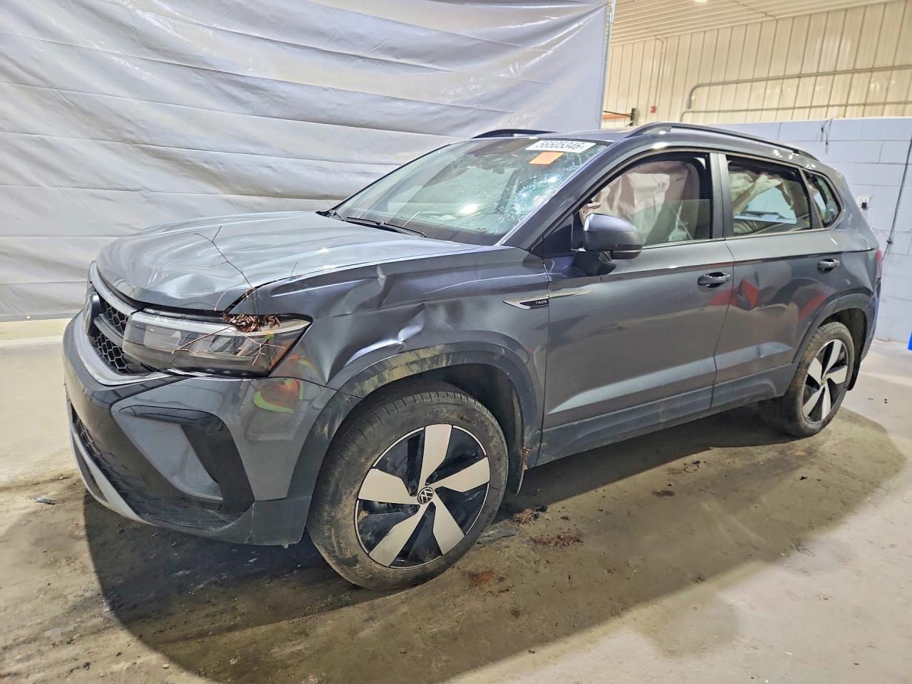 Salvage Volkswagen Taos Image