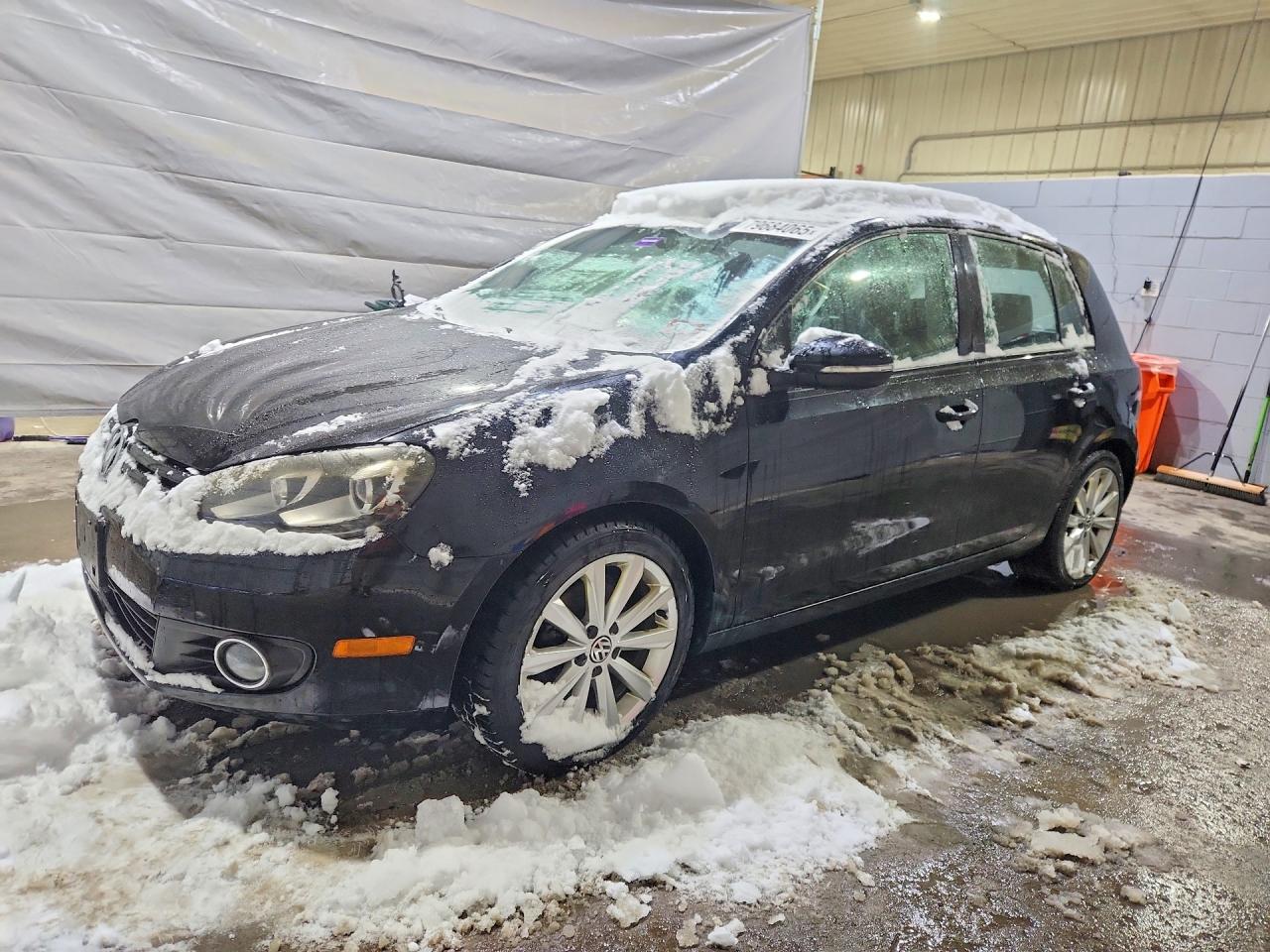 Salvage Volkswagen Golf Image