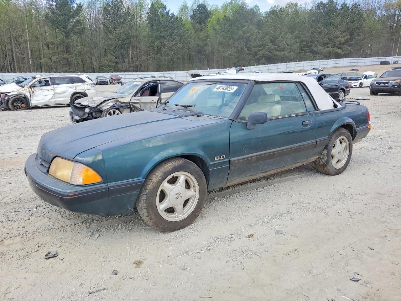 Salvage Ford Mustang Image