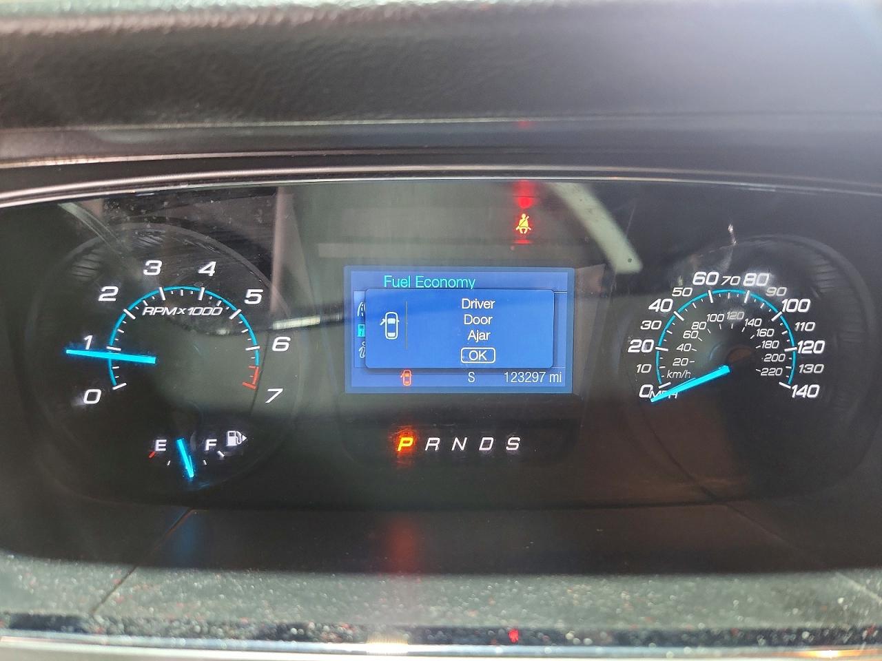 Ford Taurus Sel