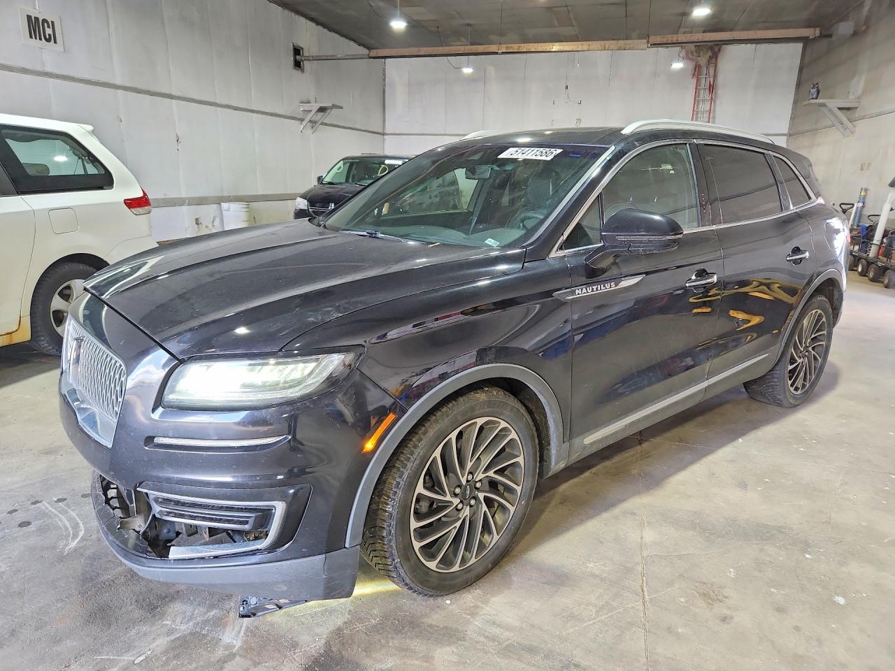 Salvage Lincoln Nautilus Image