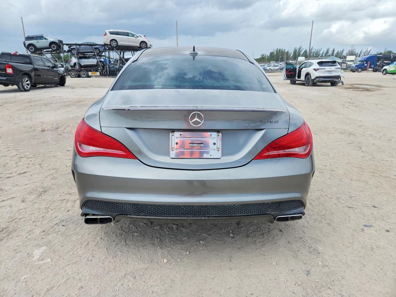 Mercedes-Benz Cla-class 45 Amg
