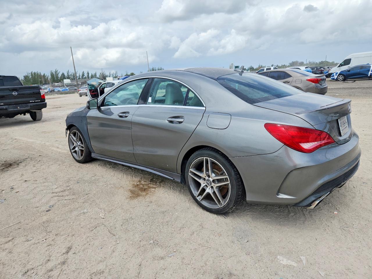 Mercedes-Benz Cla-class 45 Amg