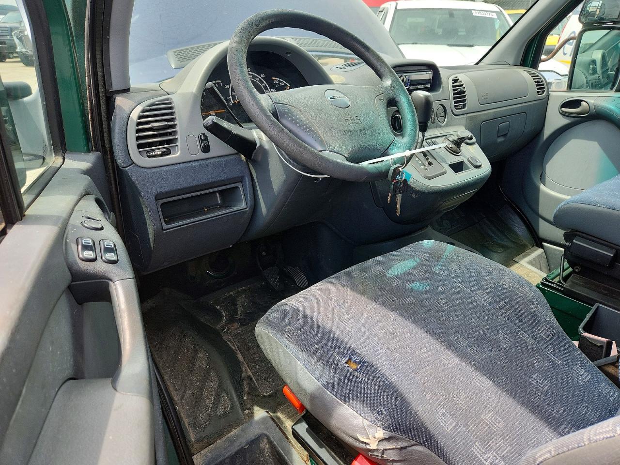 Dodge Sprinter 2500