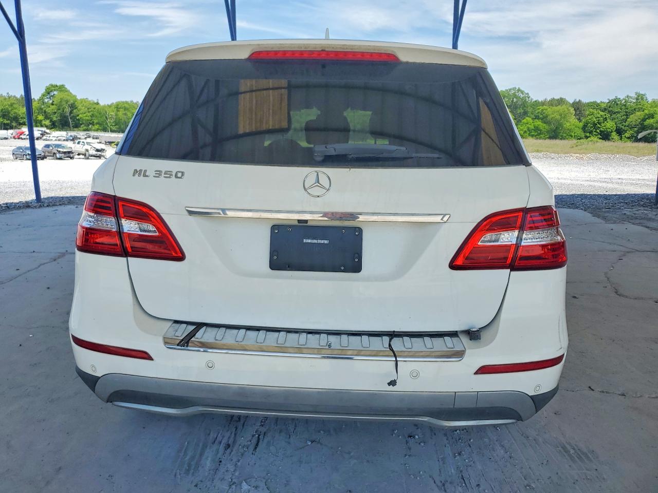 Mercedes-Benz M-Class 350