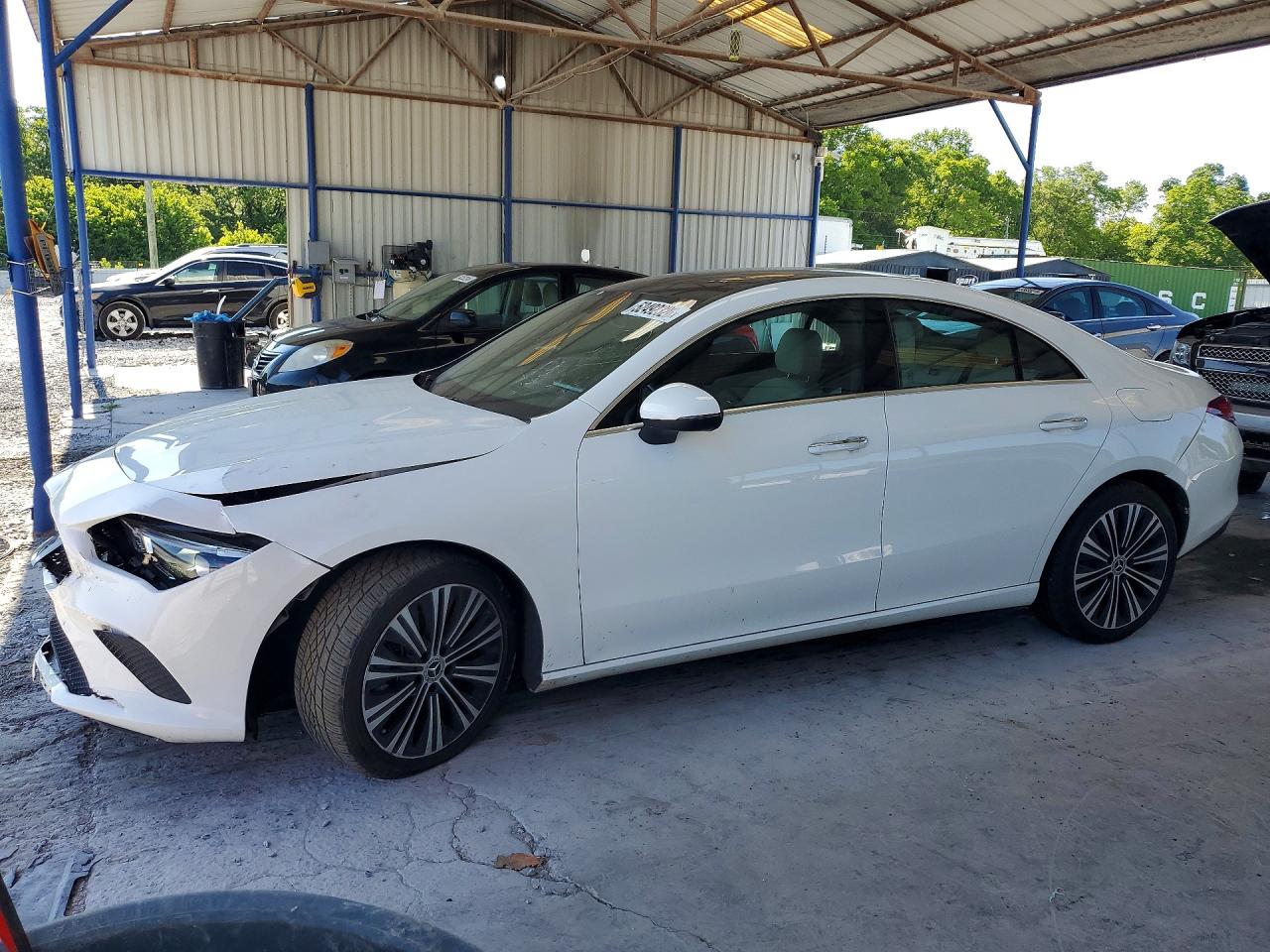 Salvage Mercedes-Benz Cla-class Image