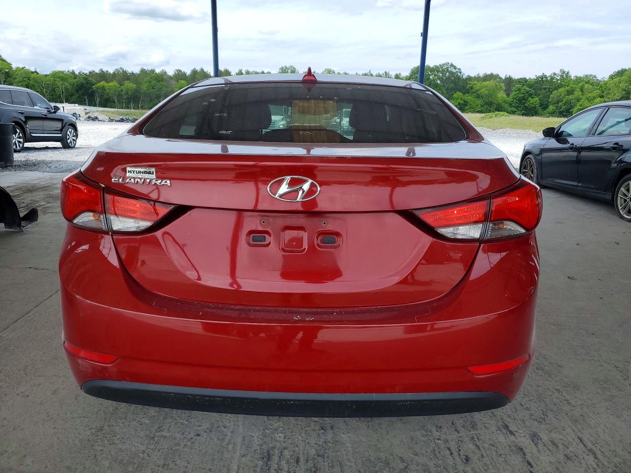 Hyundai ELANTRA Se