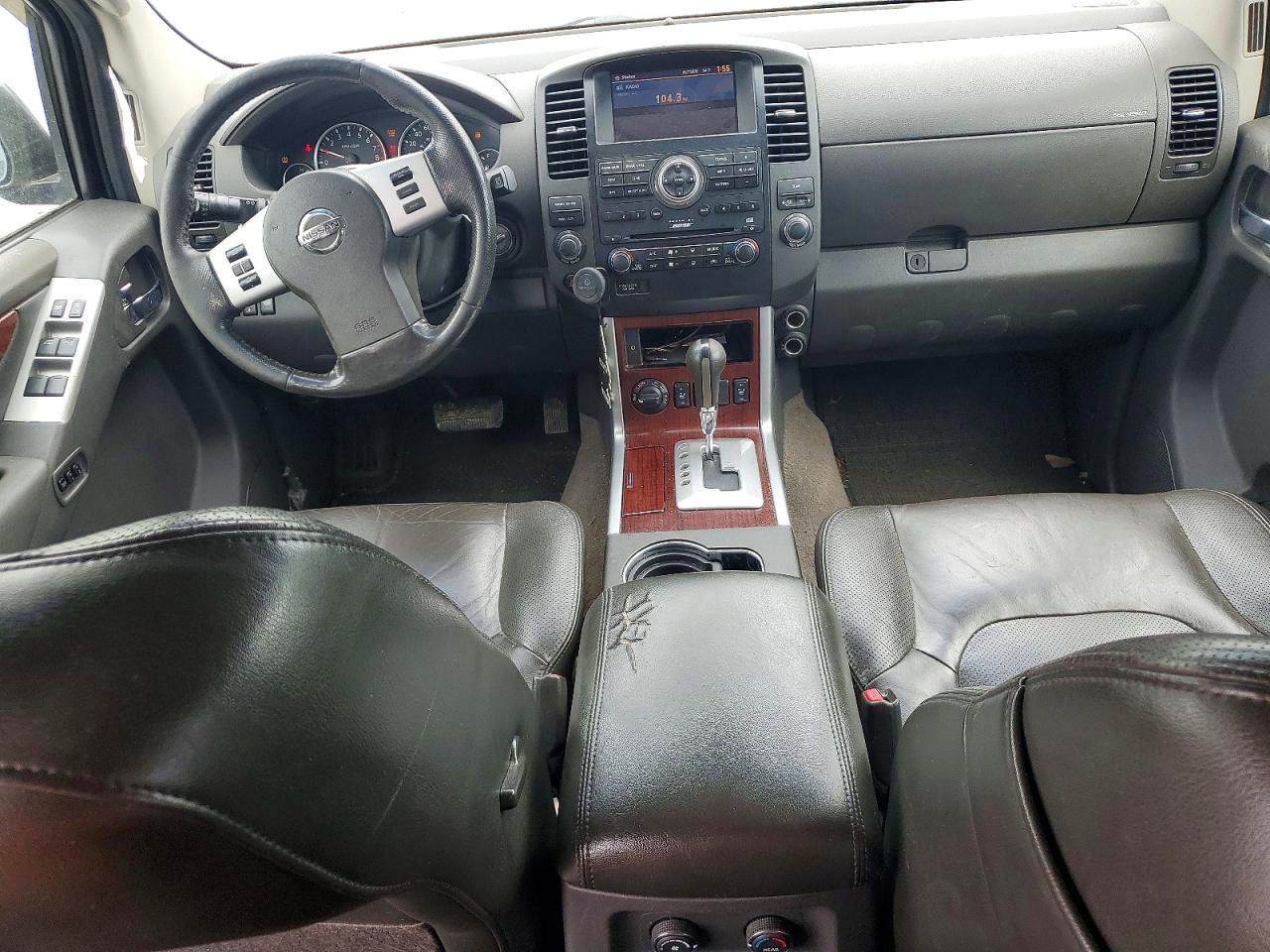 Nissan Pathfinder S