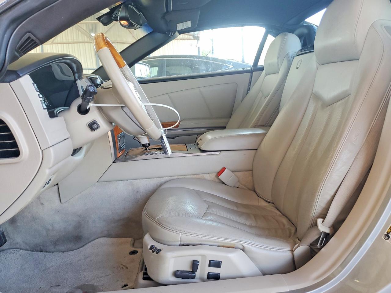 Cadillac XLR