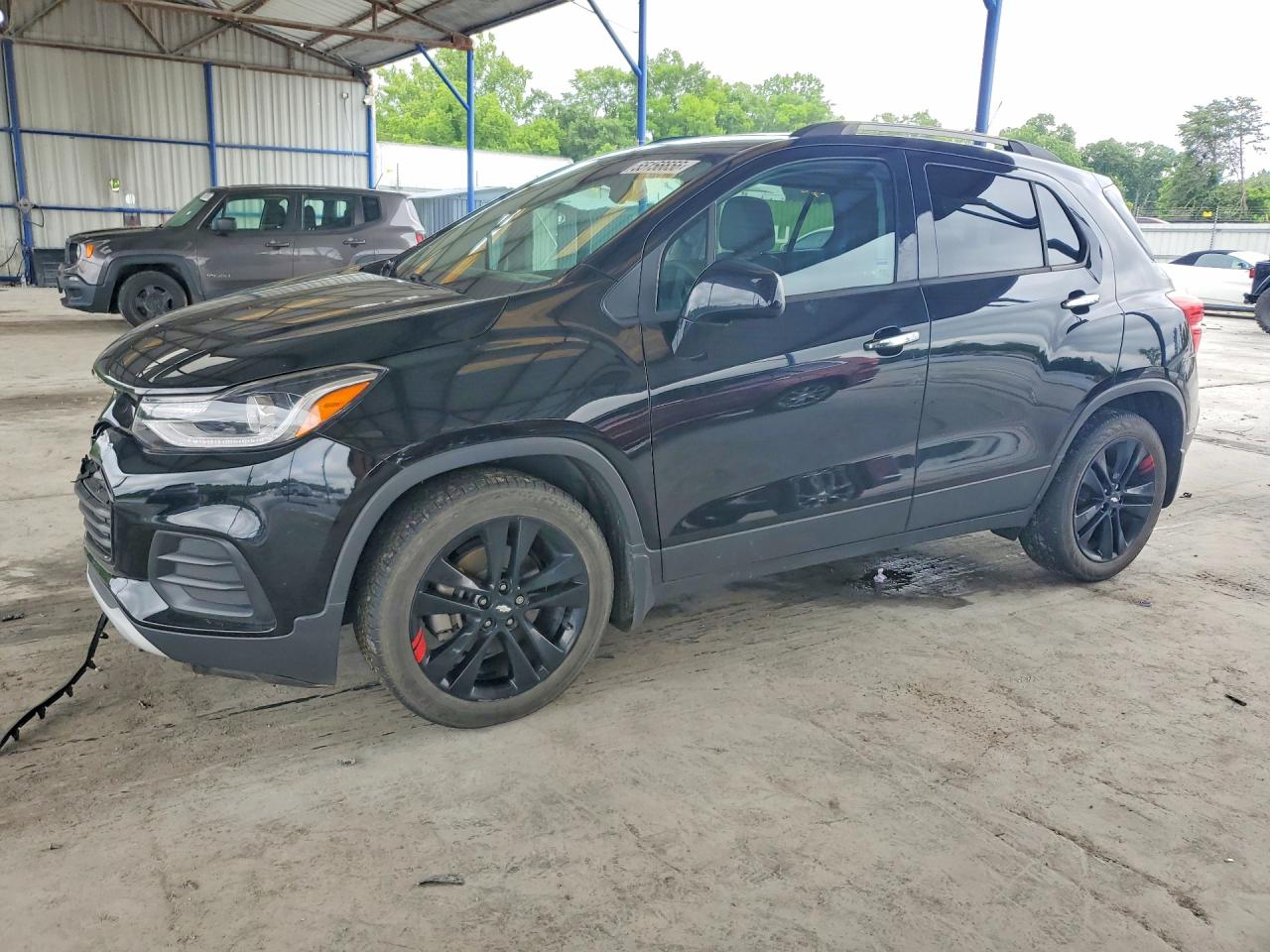 Salvage Chevrolet Trax Image