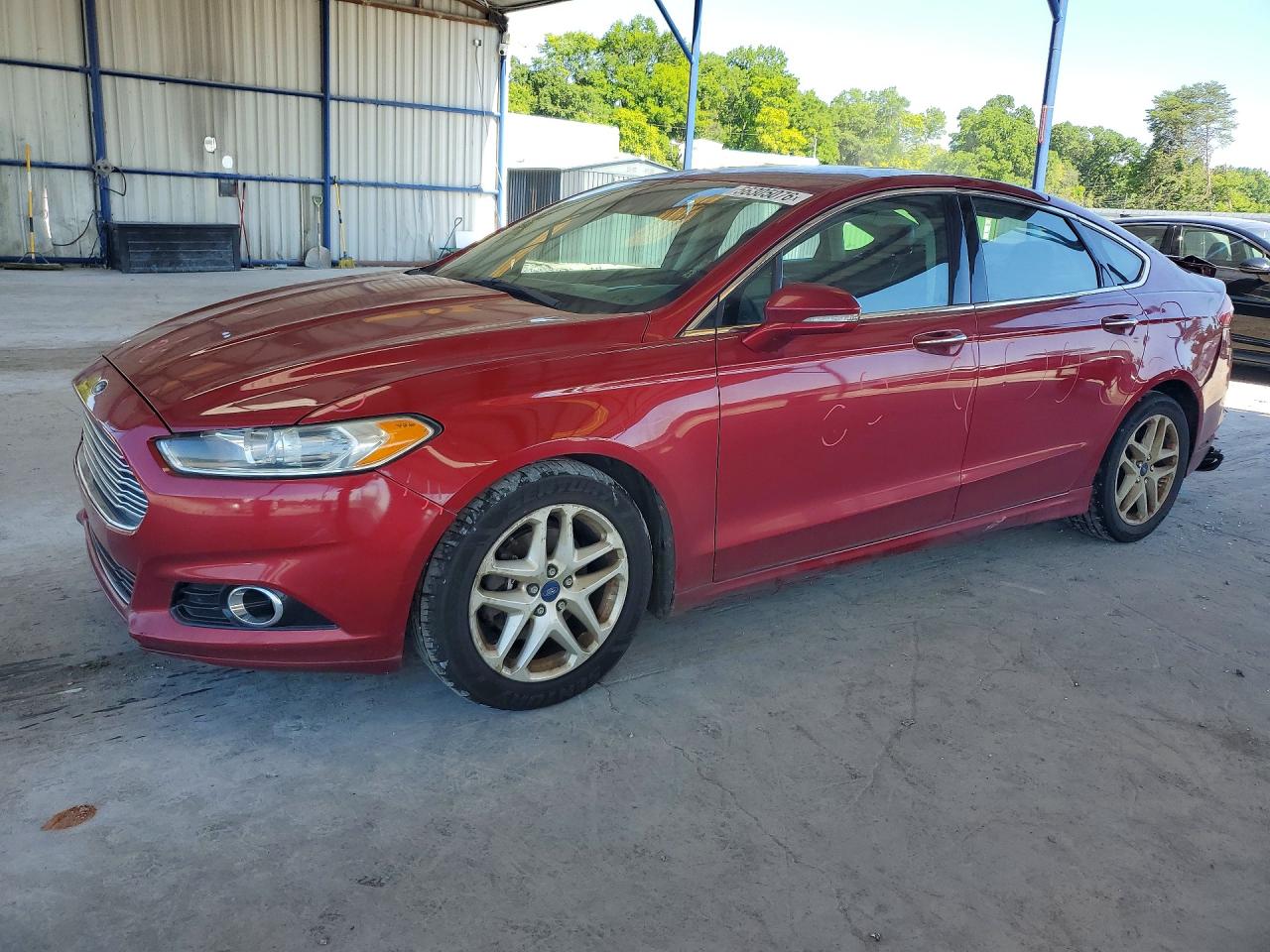 Salvage Ford Fusion Image