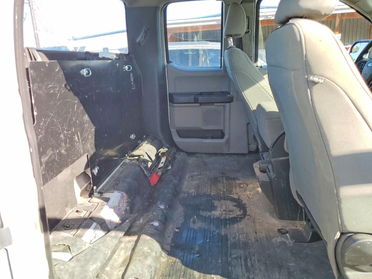 Ford F-150 Super Cab