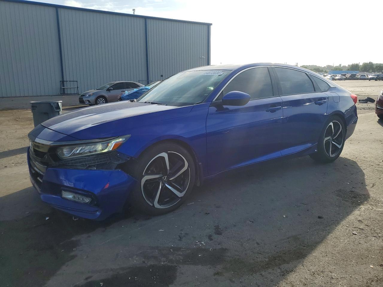 Salvage Honda Accord Image
