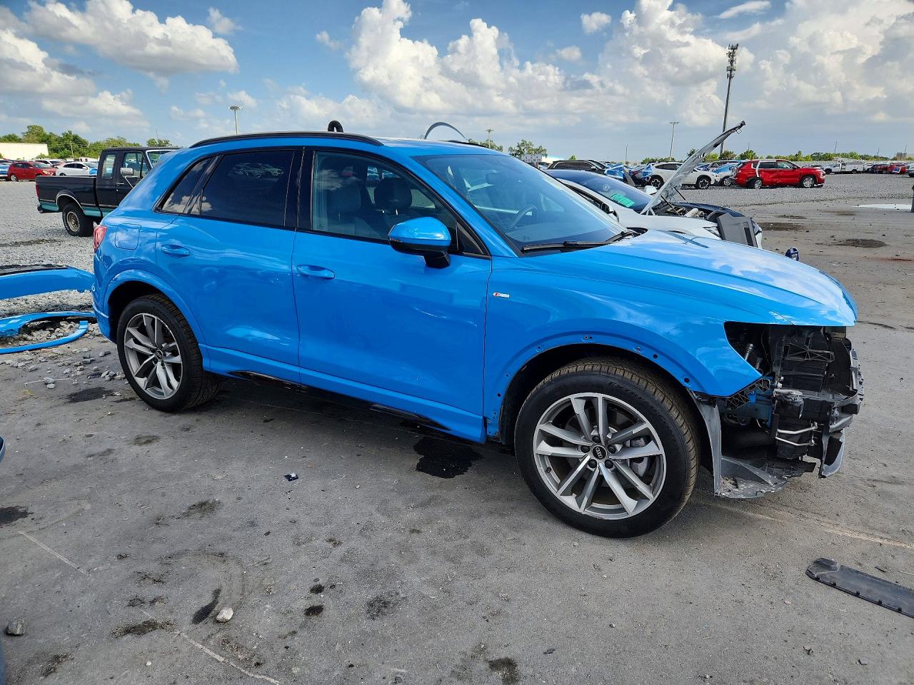 Audi Q3 Premium Plus S Line 45