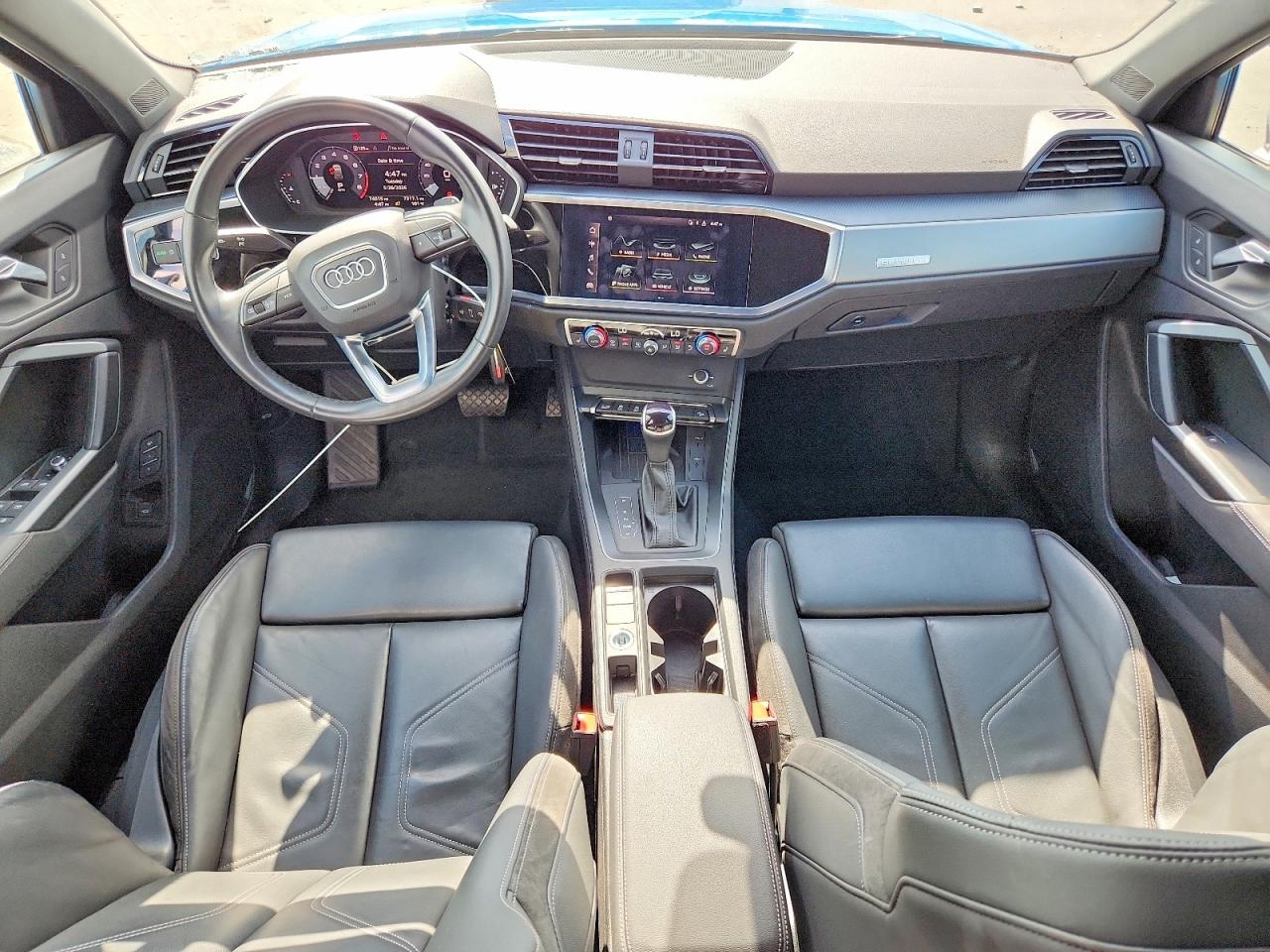 Audi Q3 Premium Plus S Line 45